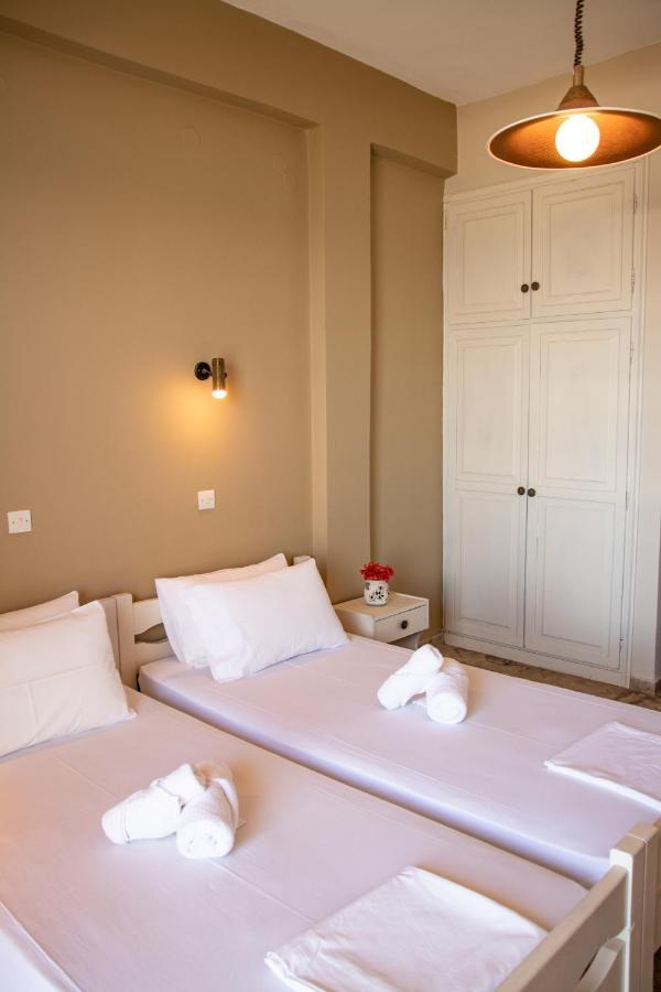 De La Plage Hotel Koroni Buitenkant foto