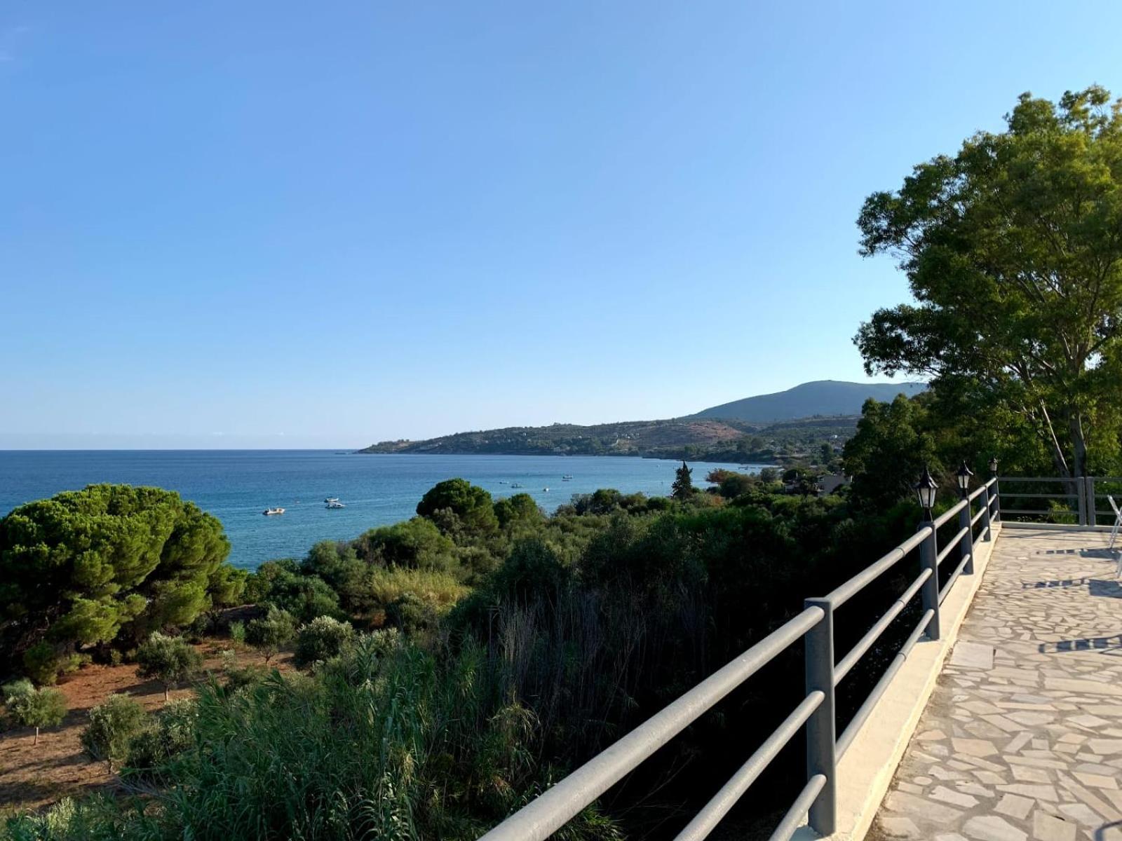 De La Plage Hotel Koroni Buitenkant foto