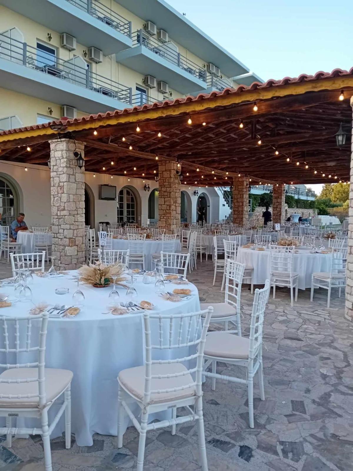 De La Plage Hotel Koroni Buitenkant foto